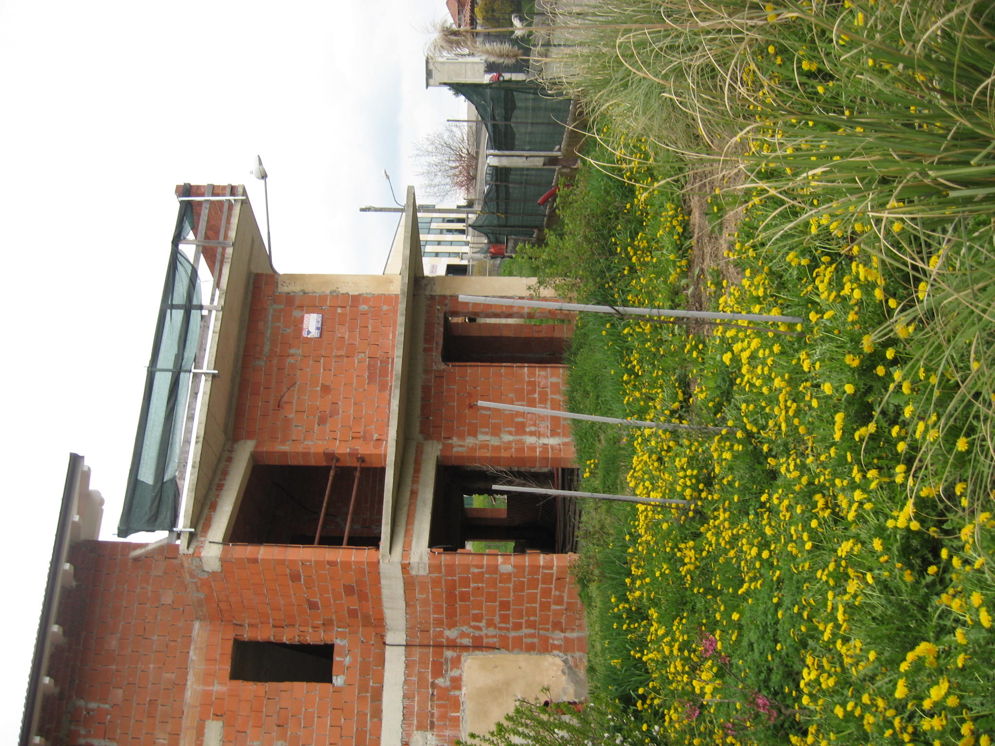 1 - Gargallo, a pochi km dal lago d’Orta villa libera su tre lati in fase di costruzione, Gargallo