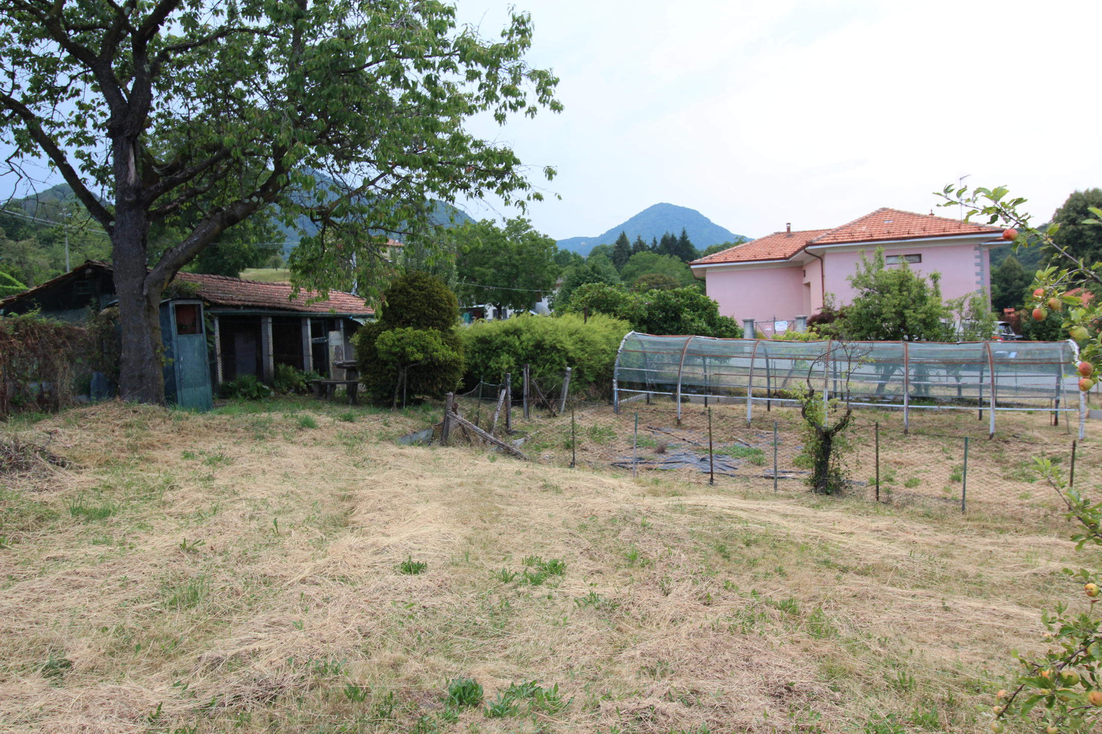 13 - Madonna del Sasso – Lago d'Orta, Villa singola con giardino Madonna del Sasso